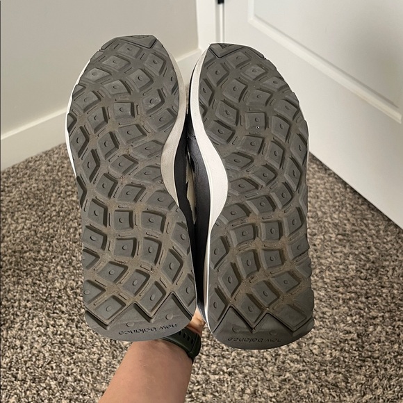 New Balance | Men’s Shoes - Picture 4 of 6